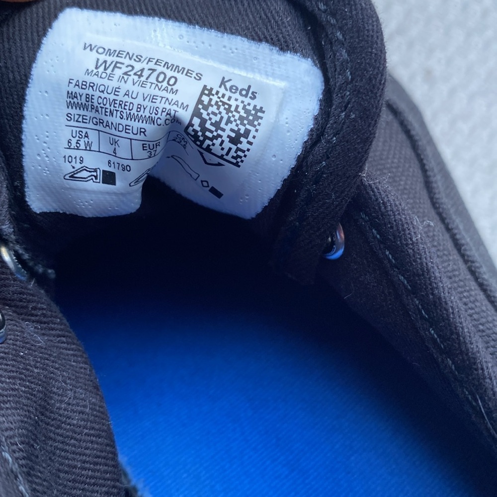 KEDS - Picture 6 of 6